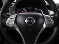 Nissan Navara  2.3 dCi 