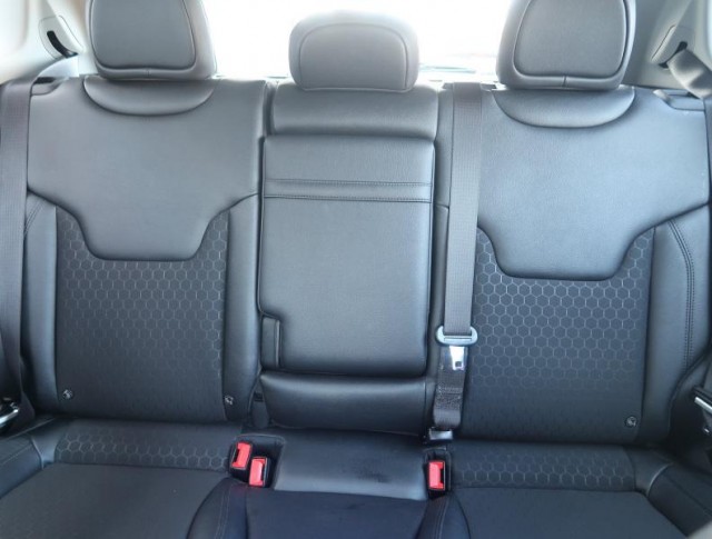 Jeep Compass  1.3 T-GDI 