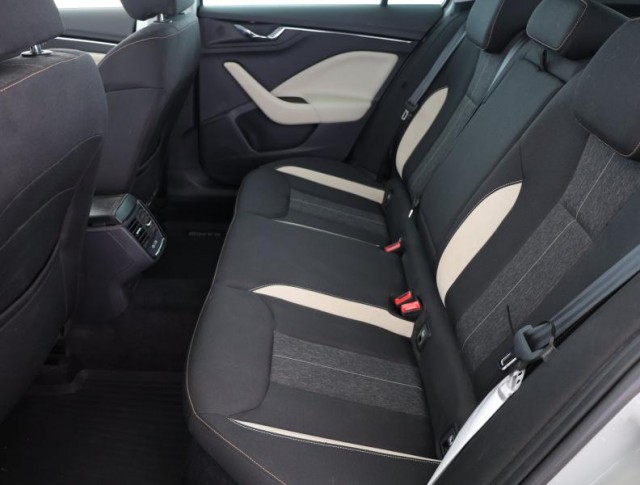 Škoda Kamiq  1.5 TSI Style Plus