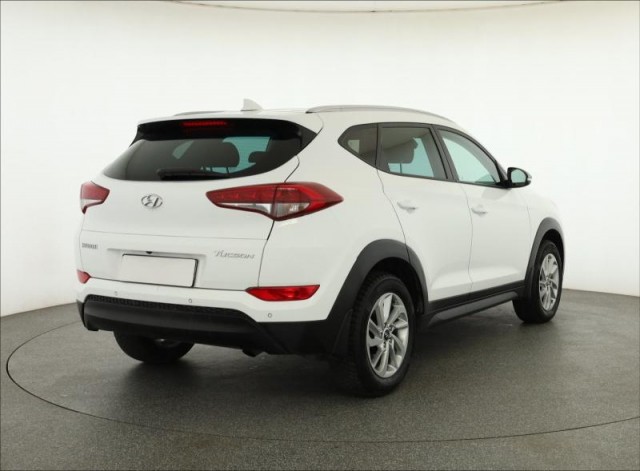 Hyundai Tucson  1.6 GDI 