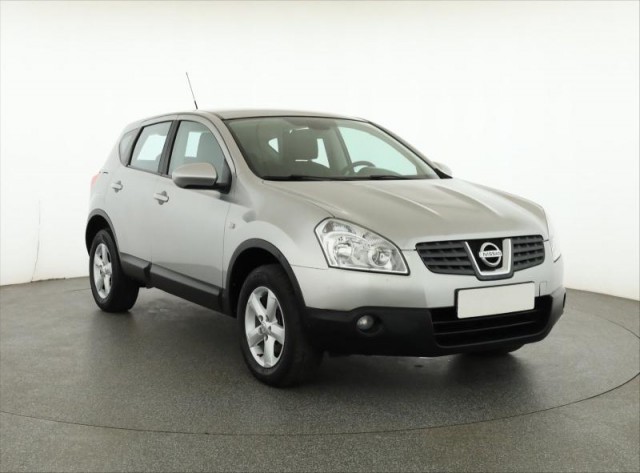 Nissan Qashqai  1.6 