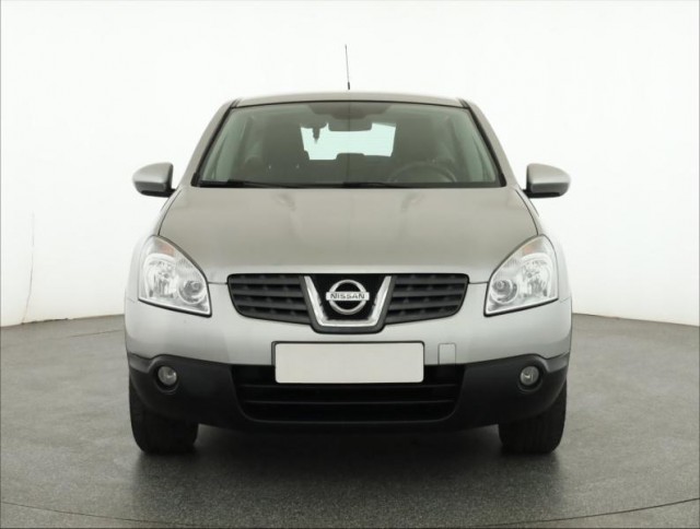 Nissan Qashqai  1.6 
