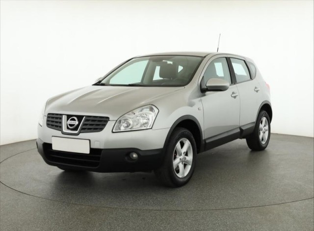 Nissan Qashqai  1.6 