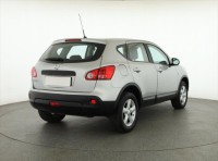 Nissan Qashqai  1.6 