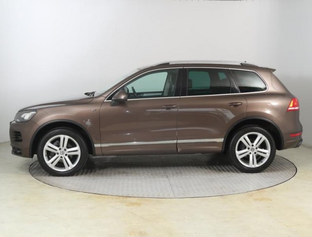 Volkswagen Touareg  3.0 TDI R-Line