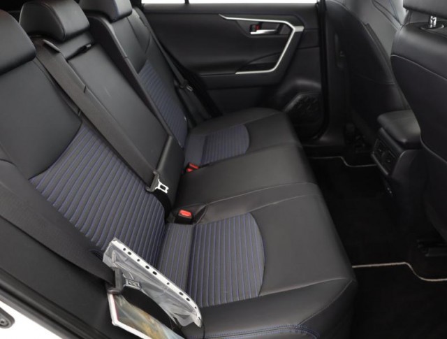 Toyota RAV 4  2.5 Hybrid Selection