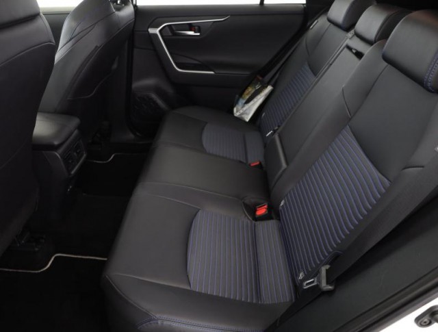 Toyota RAV 4  2.5 Hybrid Selection