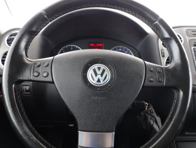 Volkswagen Tiguan  2.0 TDI 