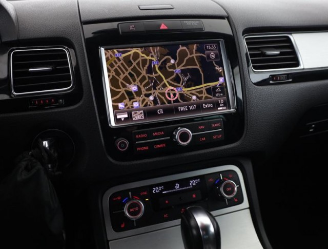 Volkswagen Touareg  3.0 TDI 