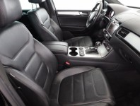 Volkswagen Touareg  3.0 TDI 