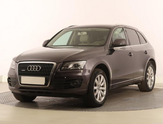 Audi Q5  2.0 TDI 