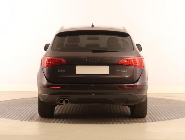 Audi Q5  2.0 TDI 