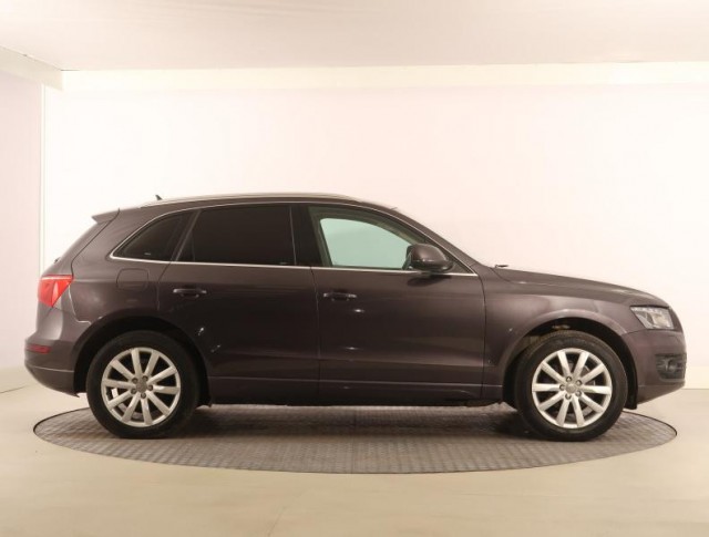 Audi Q5  2.0 TDI 