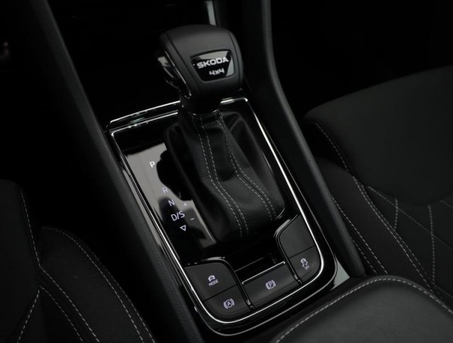 Škoda Karoq  2.0 TDI Sportline