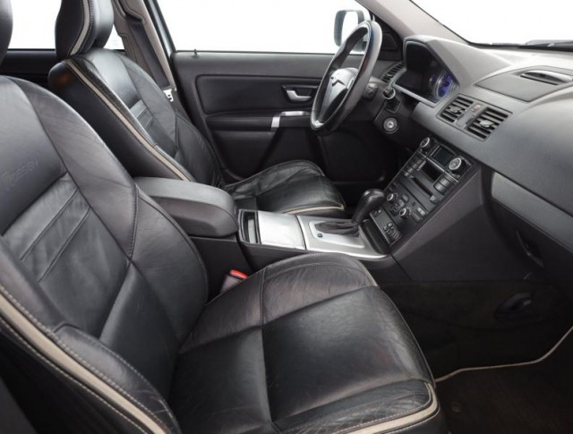 Volvo XC90  D5 R-Design