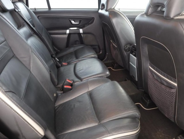 Volvo XC90  D5 R-Design