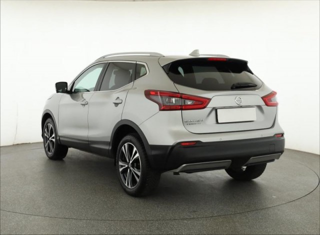 Nissan Qashqai  1.2 DIG-T 