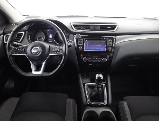 Nissan Qashqai  1.2 DIG-T 