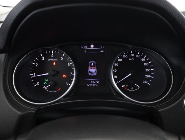 Nissan Qashqai  1.2 DIG-T 