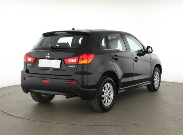 Mitsubishi ASX  1.8 DI-D MIVEC 