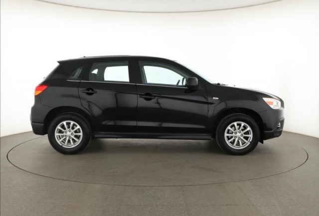 Mitsubishi ASX  1.8 DI-D MIVEC 