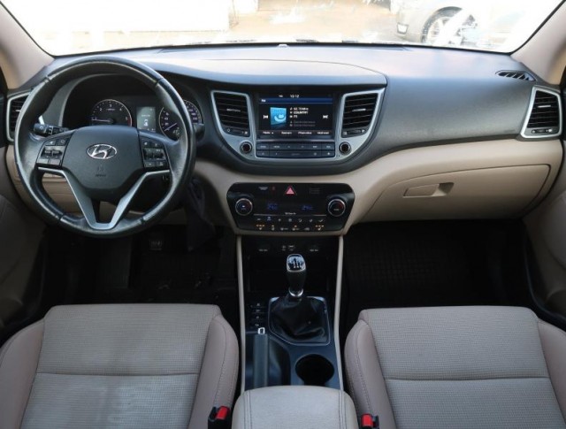 Hyundai Tucson  1.7 CRDi 
