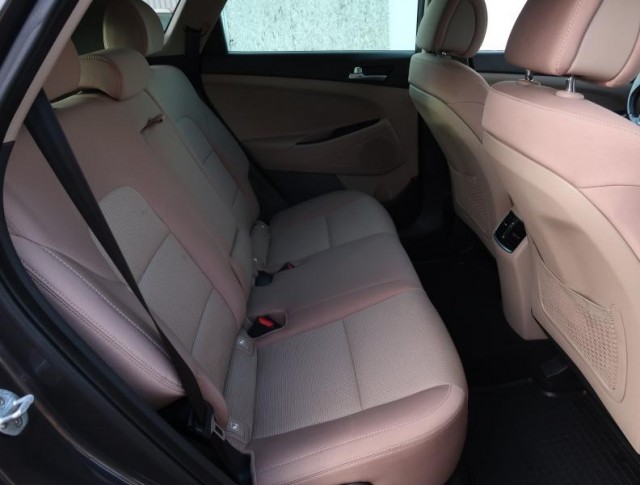 Hyundai Tucson  1.7 CRDi 