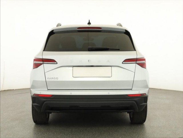 Škoda Karoq  1.5 TSI Fresh