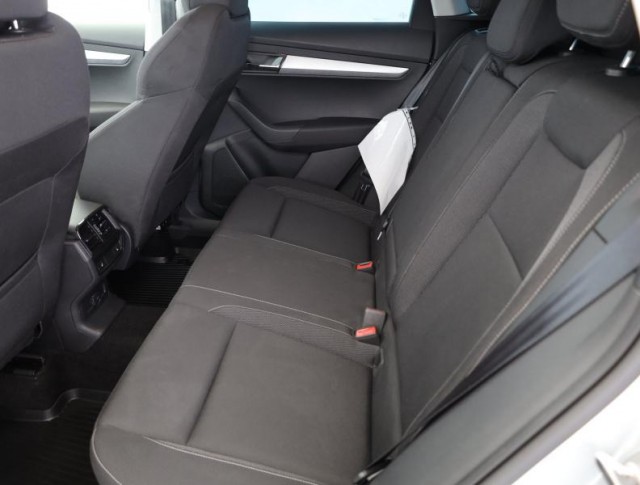 Škoda Karoq  1.5 TSI Fresh