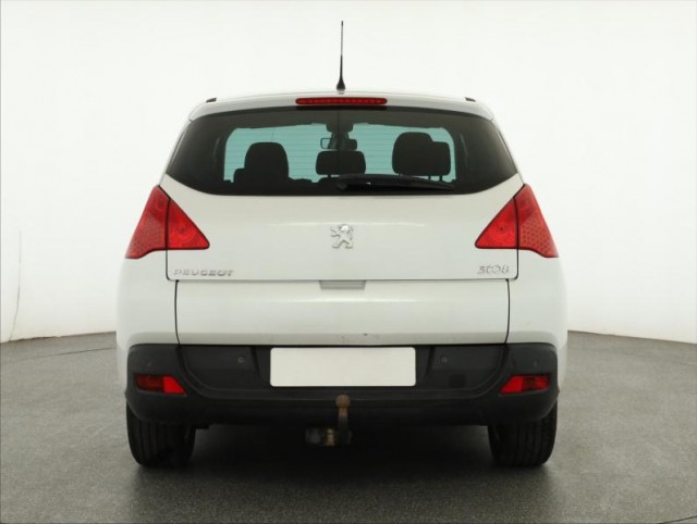 Peugeot 3008  2.0 HDi 