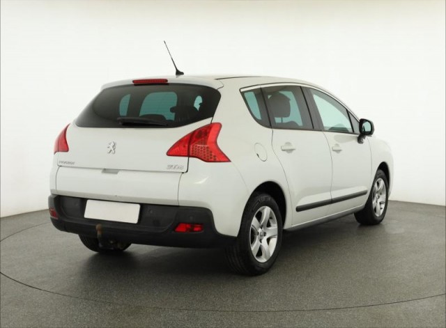 Peugeot 3008  2.0 HDi 