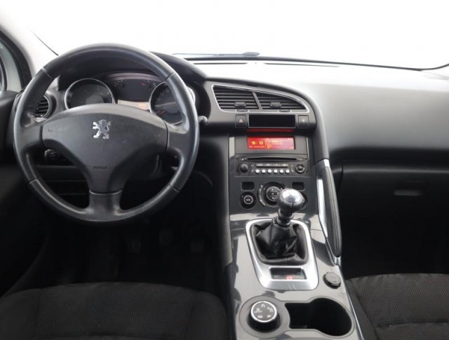 Peugeot 3008  2.0 HDi 