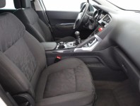 Peugeot 3008  2.0 HDi 