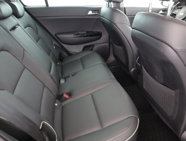 Kia Sportage  1.6 CRDi 