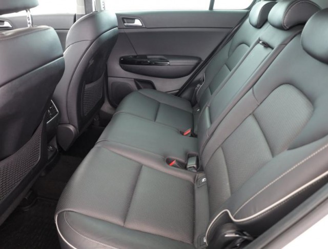 Kia Sportage  1.6 CRDi 