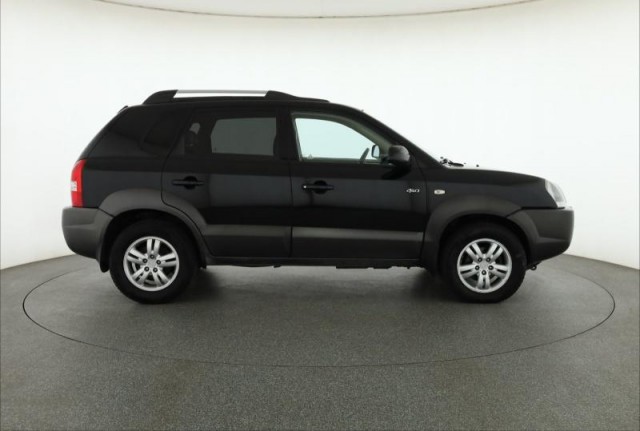 Hyundai Tucson  2.0 CRDi 