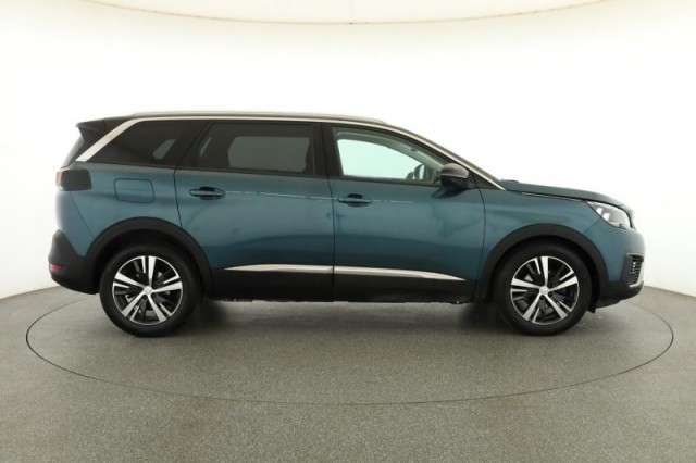 Peugeot 5008  1.6 BlueHDi Allure