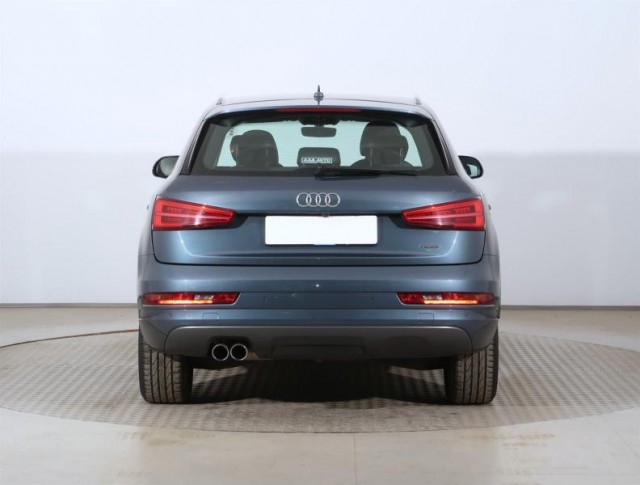 Audi Q3  2.0 TDI 