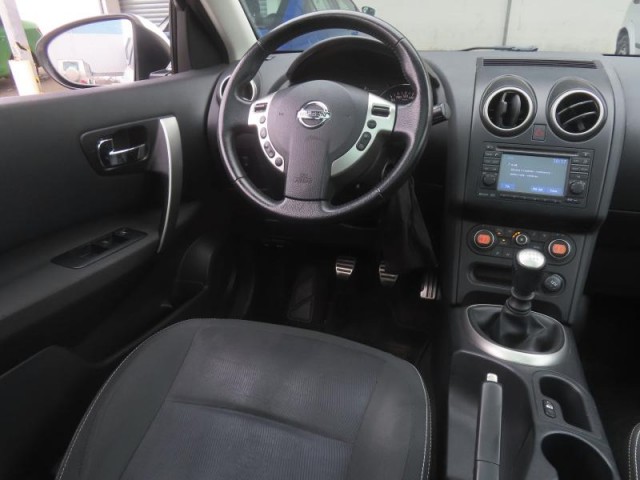 Nissan Qashqai  2.0 dCi 