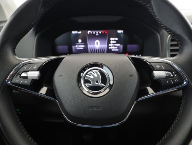 Škoda Karoq  1.5 TSI Style