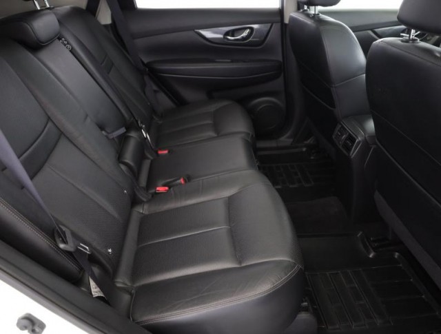 Nissan X-Trail  1.6 dCi 