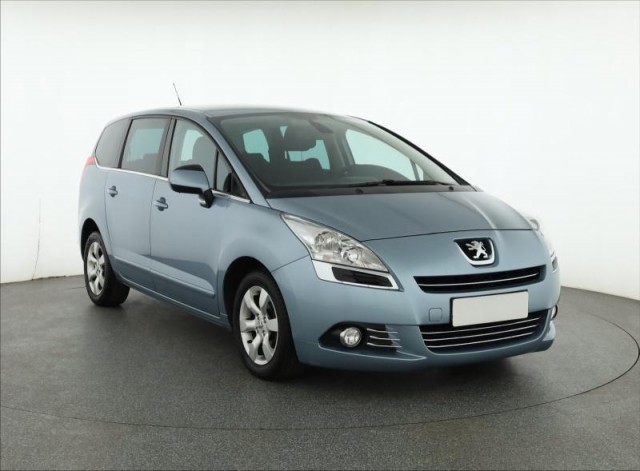 Peugeot 5008  2.0 HDI 