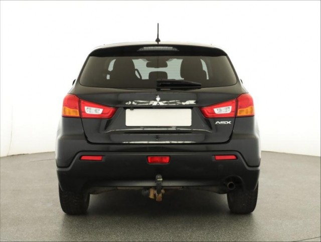 Mitsubishi ASX  1.8 DI-D MIVEC 