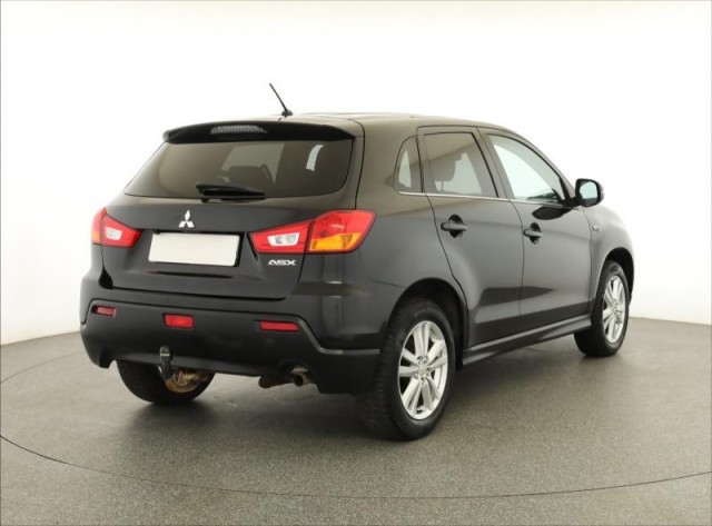Mitsubishi ASX  1.8 DI-D MIVEC 