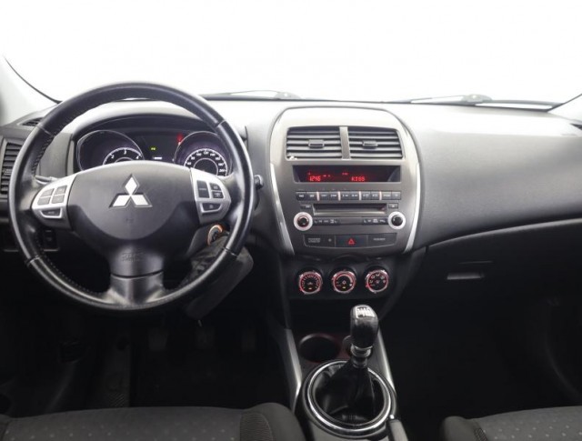 Mitsubishi ASX  1.8 DI-D MIVEC 