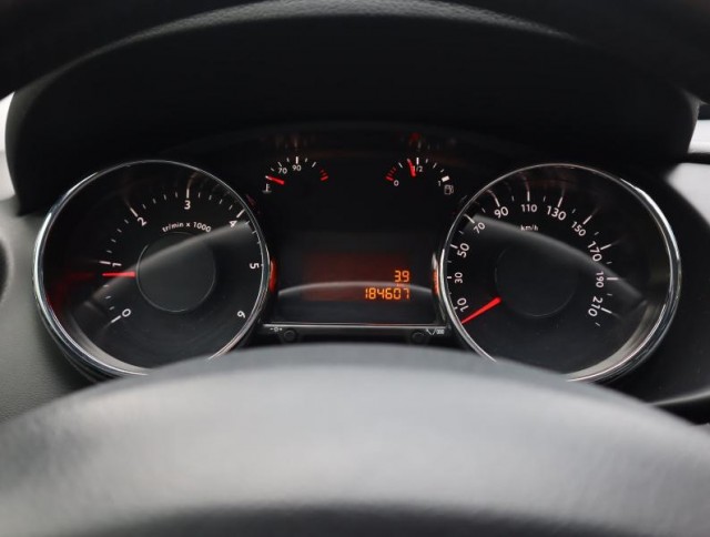 Peugeot 3008  1.6 HDi 