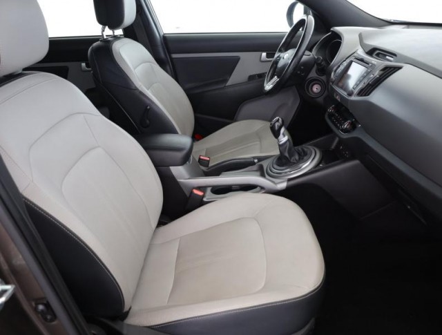 Kia Sportage  1.6 GDI 