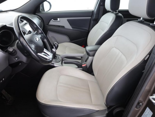 Kia Sportage  1.6 GDI 