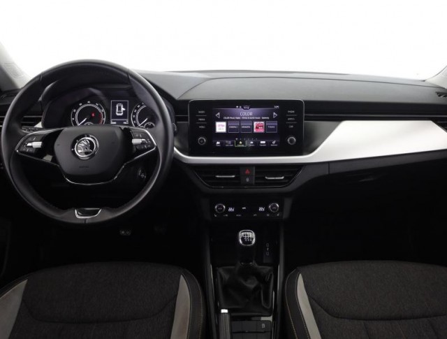 Škoda Kamiq  1.0 TSI Style
