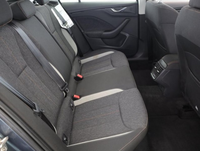Škoda Kamiq  1.0 TSI Style